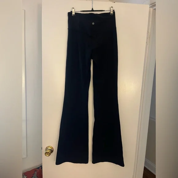 Athleta elation flare pant - Picture 3 of 3